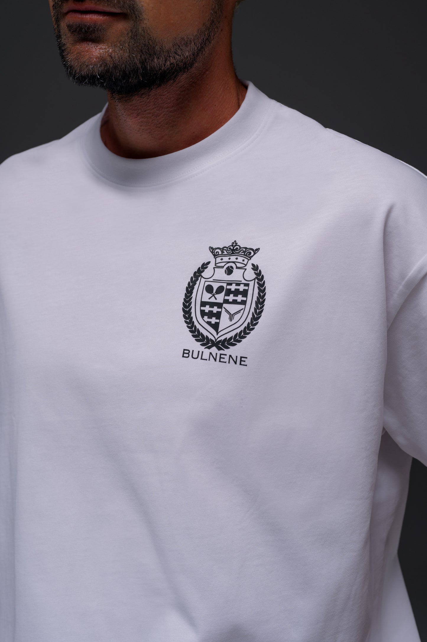 Bulnene emblem essential Tshirt